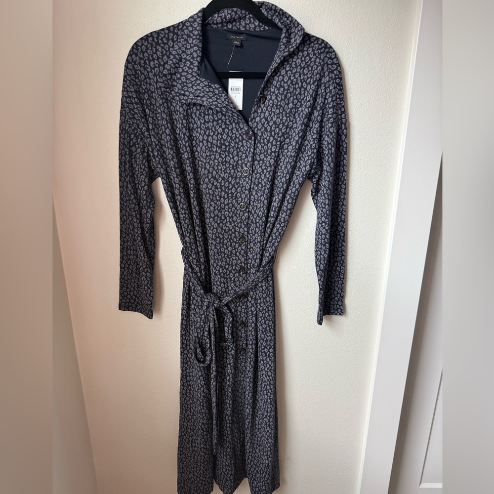 ANN TAYLOR Long Sleeve Button-Front Dress in leopard print